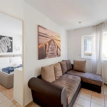Appartamento Over Monaco - 100m From Monaco - Roof Swimming Pool *